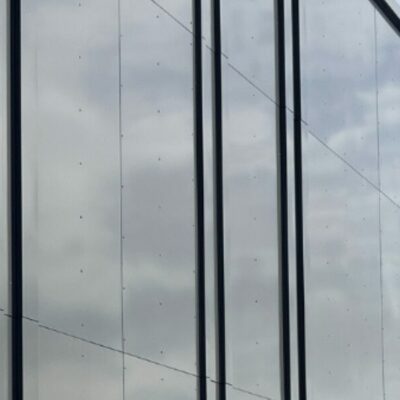 Facade construction