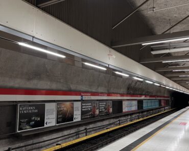 Rautatietorin metroasema